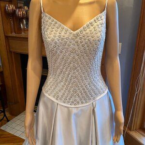 Mori Lee Gray Satin Spaghetti Strap V Waist Bridal Gown Wedding Dress Size 10